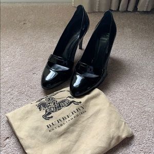 Burberry patent black high heels